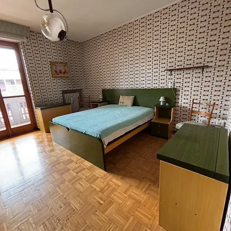 Elegant Retro Flat 3 Bedrooms Near Oasis Zegna Appartamento
