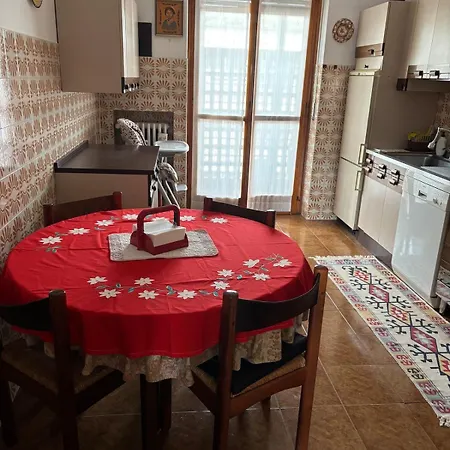 Elegant Retro Flat 3 Bedrooms Near Oasis Zegna Trivero