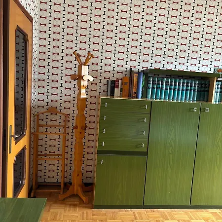 Elegant Retro Flat 3 Bedrooms Near Oasis Zegna Appartamento Trivero