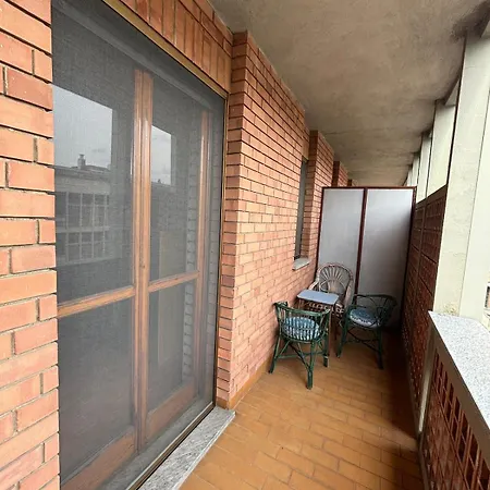 Διαμέρισμα Elegant Retro Flat 3 Bedrooms Near Oasis Zegna *